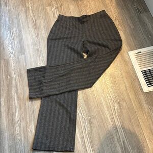 🍁💐New York & Company Gray Pantsuit with Pinstripe Design